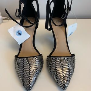 Zara kitten heel